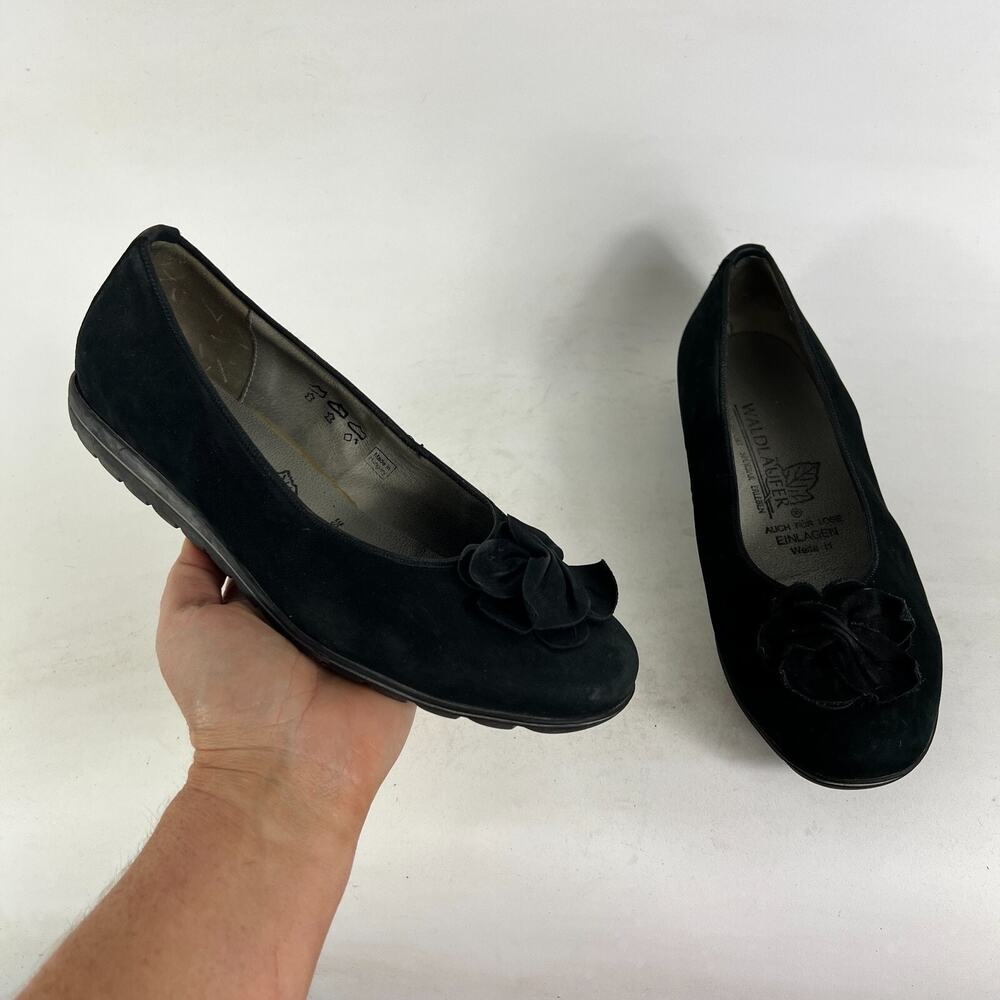 Waldlaufer Ballets Flats Women's 10 Black Faux Suede Slip-On Flower Round Toe